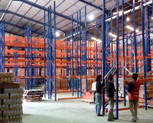 Solusi-Rak-Heavy-Duty-dari-Dunia-Rak-Gudang.webp